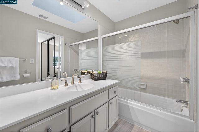 1358 Walden Rd, Walnut Creek, CA 94597