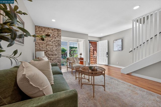 1358 Walden Rd, Walnut Creek, CA 94597