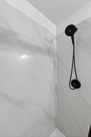 327 22ND St, Sacramento, CA 95816