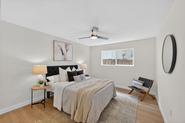 327 22ND St, Sacramento, CA 95816