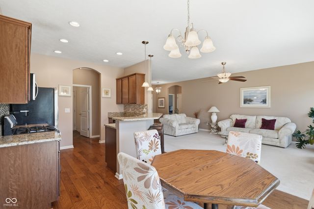 9704 Brook Wood Drive, Mccordsville, IN 46055