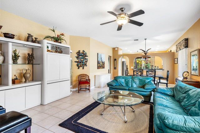8192 Brindisi Lane, Boynton Beach, FL 33472