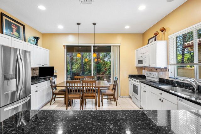 8192 Brindisi Lane, Boynton Beach, FL 33472