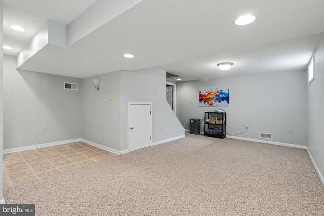 204 BURNT HOUSE RD, Carlisle, PA 17015