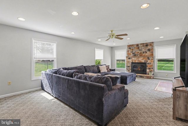 204 BURNT HOUSE RD, Carlisle, PA 17015