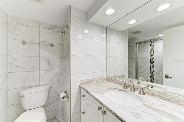 101 BENJAMIN FRANKLIN DRIVE 46, Sarasota, FL 34236