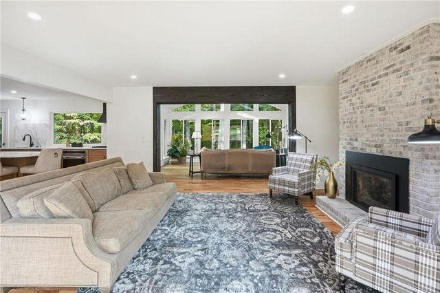 2433 Helmsdale Drive NE, Atlanta, GA 30345