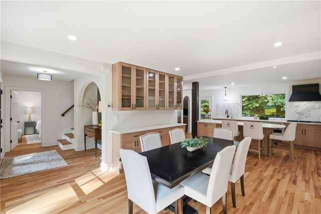 2433 Helmsdale Drive NE, Atlanta, GA 30345