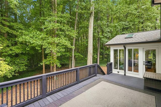 2433 Helmsdale Drive NE, Atlanta, GA 30345
