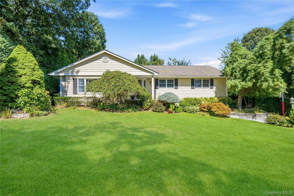 20 High Ridge Road, Plainview, NY 11803 — exterior