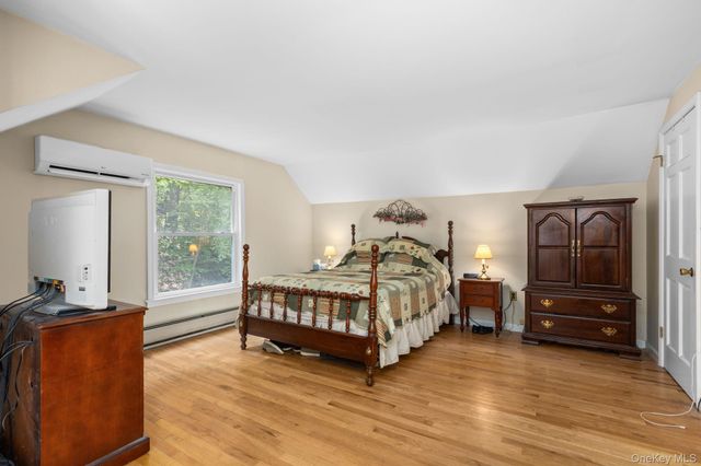 568 Farmers Mills Road, Carmel, NY 10512