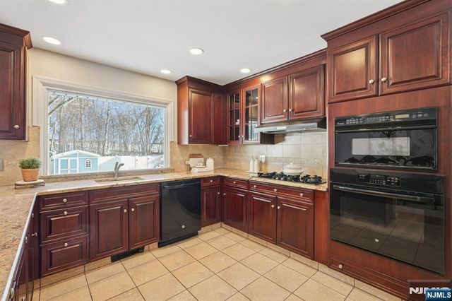 46 Maria Drive, Hillsdale, NJ 07642