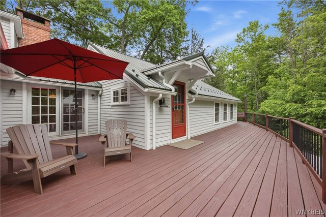 9665 New Oregon Road, Eden, NY 14057