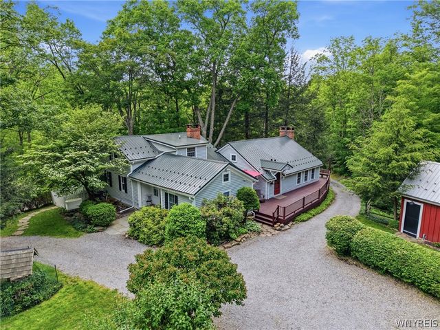 9665 New Oregon Road, Eden, NY 14057