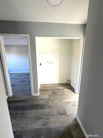 226 Laurel Street 11, East Haven, CT 06512