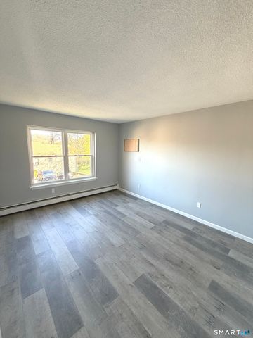 226 Laurel Street 11, East Haven, CT 06512