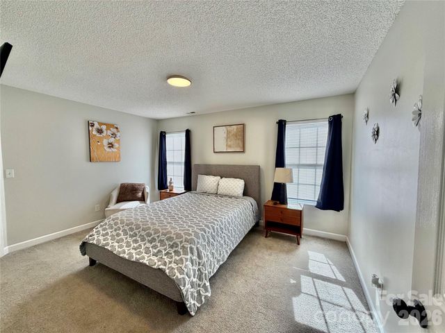 1938 Sunset Village Drive, Charlotte, NC 28216