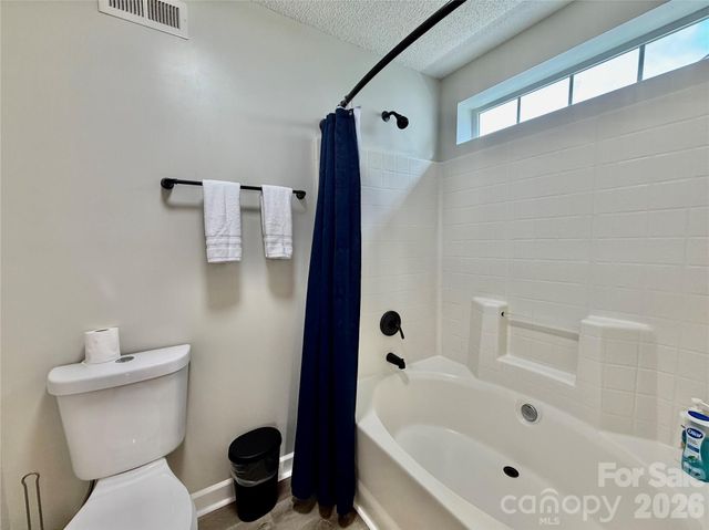 1938 Sunset Village Drive, Charlotte, NC 28216