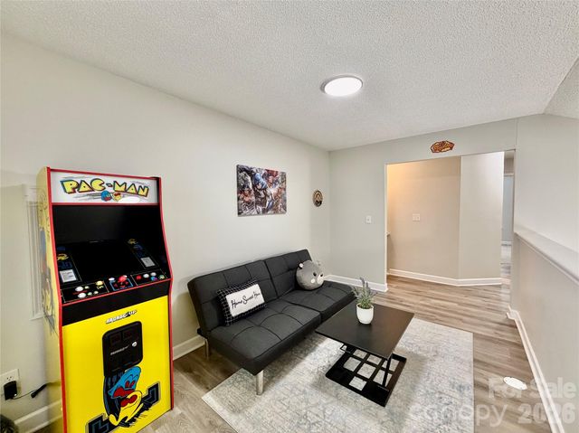 1938 Sunset Village Drive, Charlotte, NC 28216