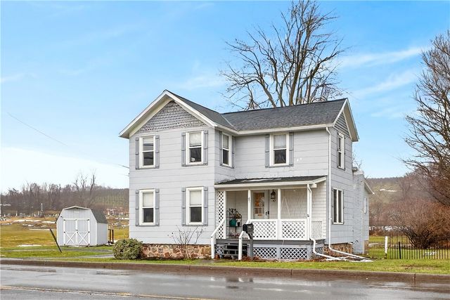 47 Carlton Street, Sodus, NY 14551
