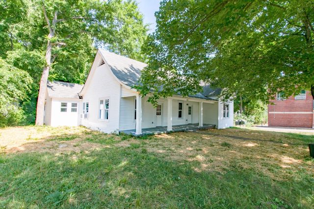 143 Emory St Apt C, Clarksville, TN 37040