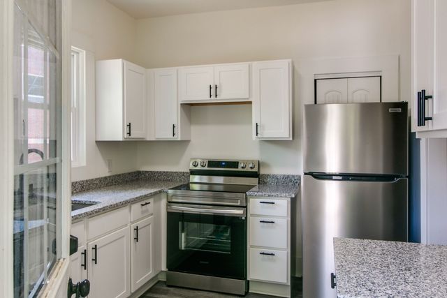 143 Emory St Apt C, Clarksville, TN 37040