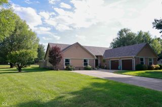 4157 Songbird Court, Greenwood, IN 46142