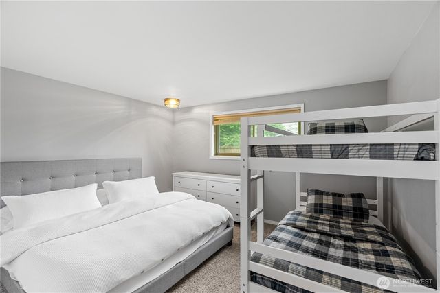 456 Snahapish Avenue SE, Ocean Shores, WA 98569