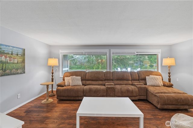 456 Snahapish Avenue SE, Ocean Shores, WA 98569