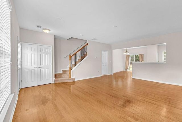 3028 SW Deerborne Court SW Court, Atlanta, GA 30331