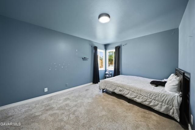 44135 11th Street, Lancaster, CA 93534