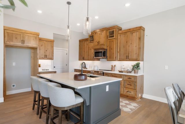 5255 Logan Drive, Battlefield, MO 65619