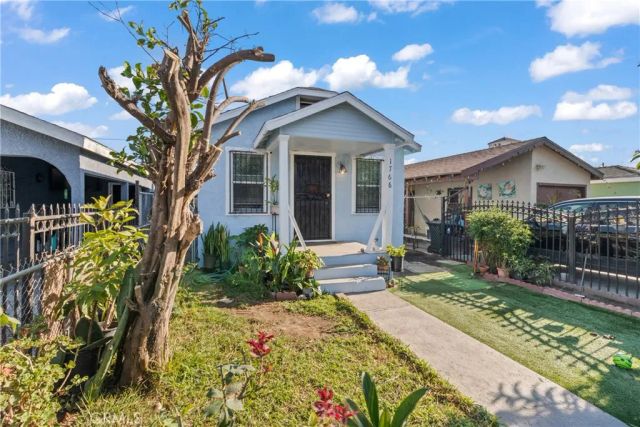 1766 E 105th, Los Angeles, CA 90002