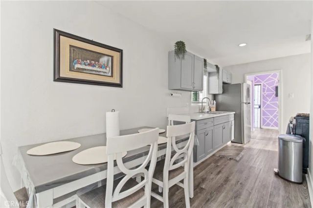 1766 E 105th, Los Angeles, CA 90002