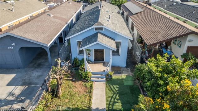 1766 E 105th, Los Angeles, CA 90002