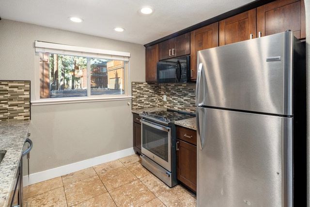 12837 Northwoods Boulevard, Truckee, CA 96161