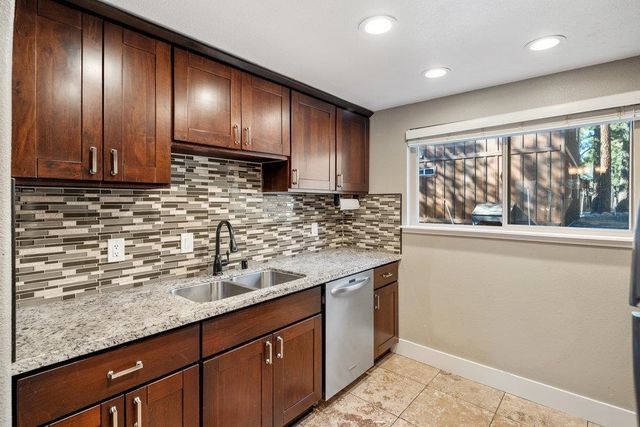 12837 Northwoods Boulevard, Truckee, CA 96161