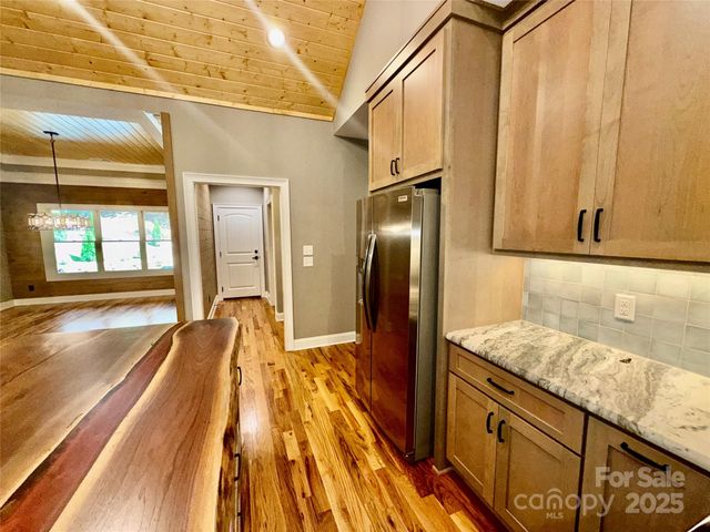 230 Catatoga Path, Brevard, NC 28712