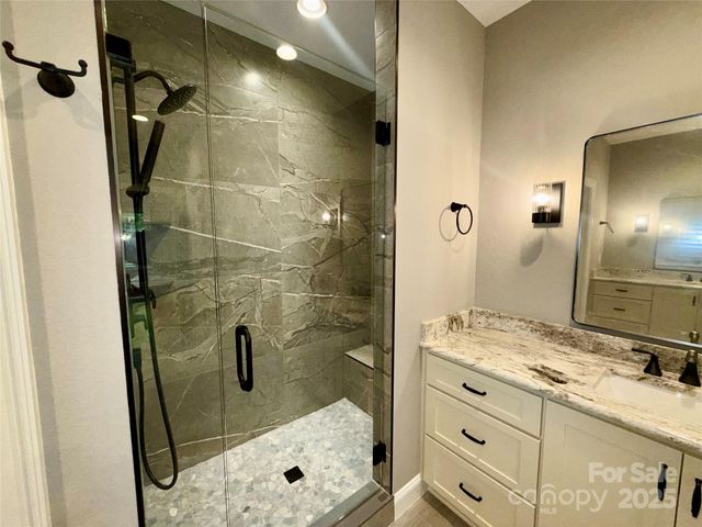 230 Catatoga Path, Brevard, NC 28712