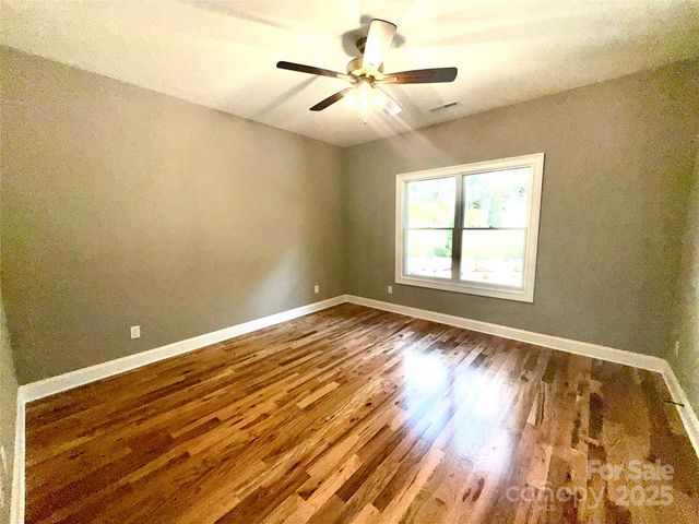 230 Catatoga Path, Brevard, NC 28712