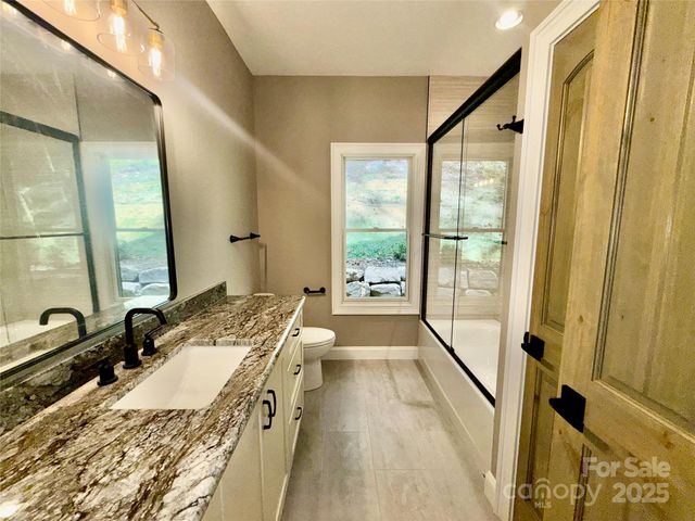 230 Catatoga Path, Brevard, NC 28712