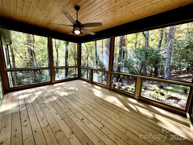 230 Catatoga Path, Brevard, NC 28712