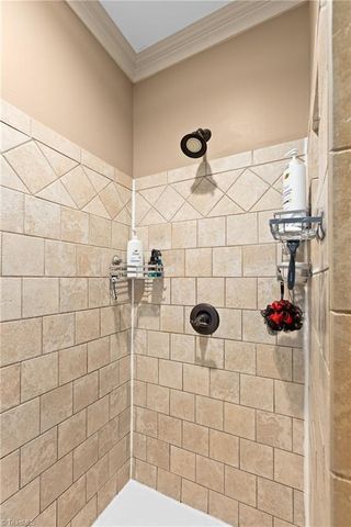 1215 Netterillo Drive, Winston-salem, NC 27103