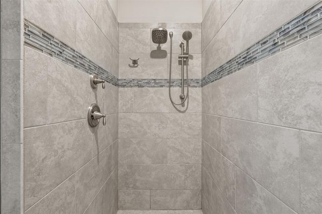 2512 HIGH TIDES WAY, Wesley Chapel, FL 33543