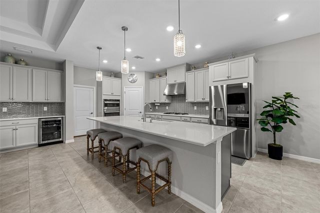 2512 HIGH TIDES WAY, Wesley Chapel, FL 33543