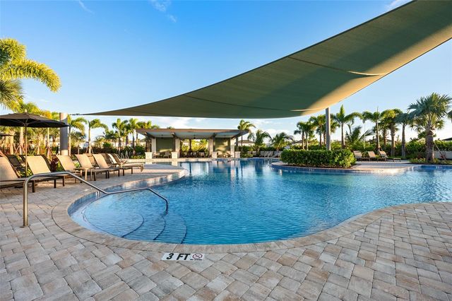 2512 HIGH TIDES WAY, Wesley Chapel, FL 33543