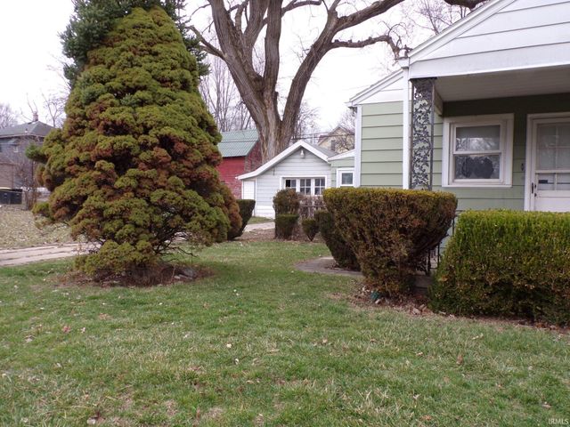 1340 Fay Drive, Fort Wayne, IN 46807