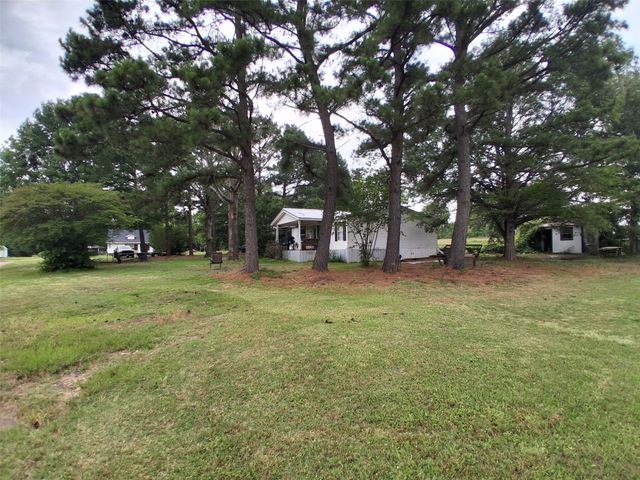 400 Hopkins Street, Alba, TX 75410