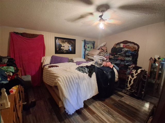 400 Hopkins Street, Alba, TX 75410
