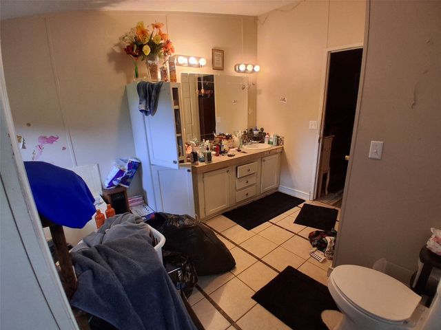 400 Hopkins Street, Alba, TX 75410